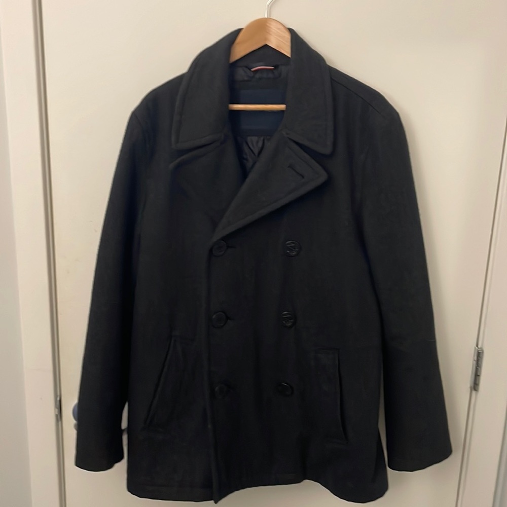 Tommy Hilfiger Men’s Large Charcoal Gray Peacoat
